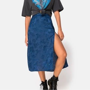 Motel Rocks midi skirt in satin rose navy, Large